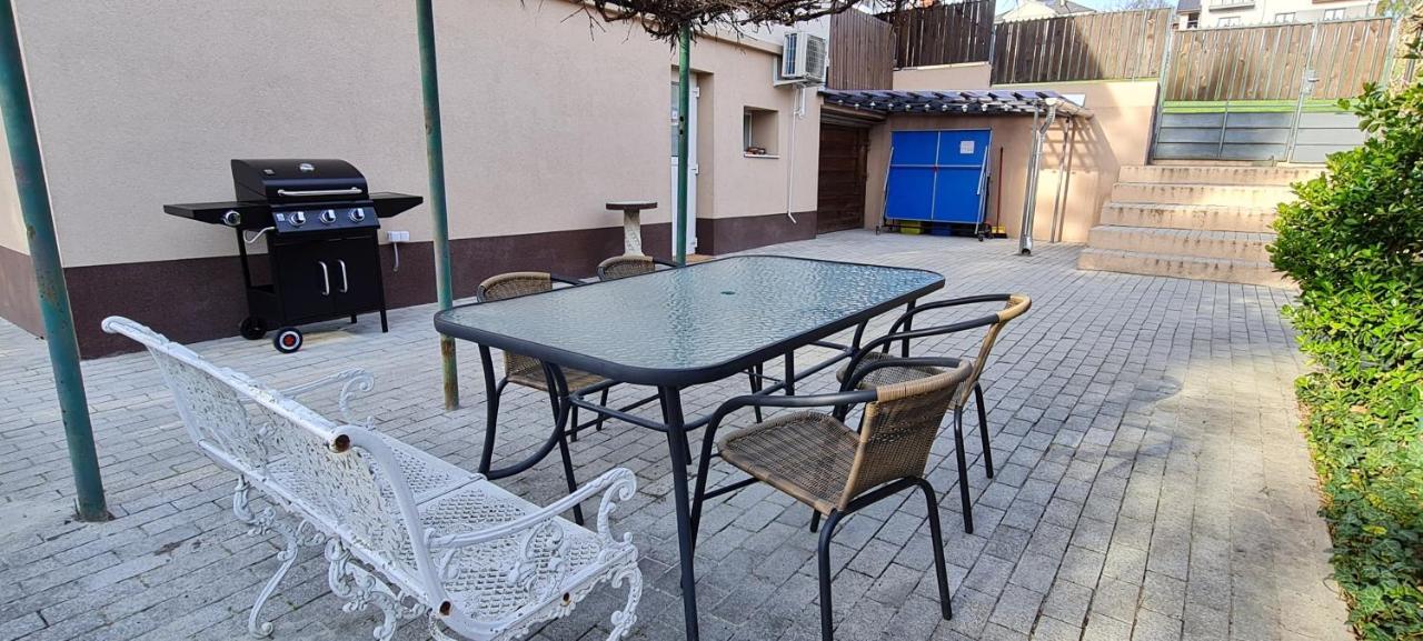Lugas Apartman Miskolctapolca 2 Haloszoba Dezsa Es Jakuzzi Koezel A Barlangfuerdohoez Exterior photo