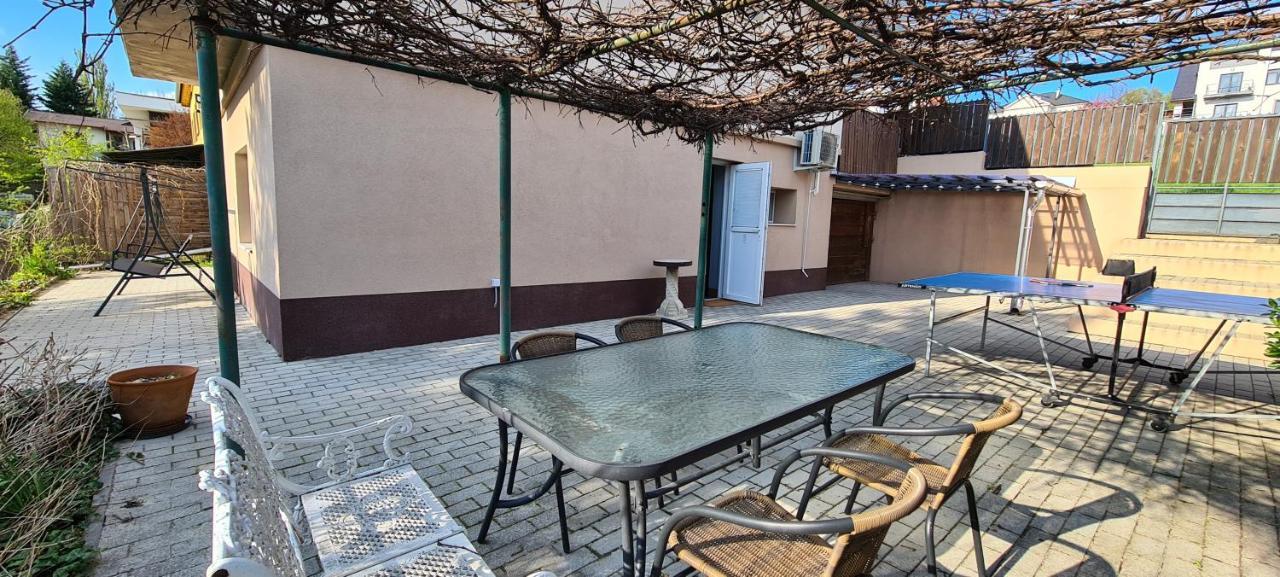 Lugas Apartman Miskolctapolca 2 Haloszoba Dezsa Es Jakuzzi Koezel A Barlangfuerdohoez Exterior photo
